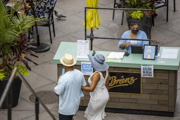 Brunch Near Me Ila's Chicago Offers a Memorable Dining Experience