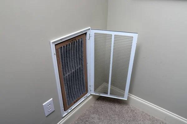 What Happens During a Professional AC Diagnostic Visit for Homeowners