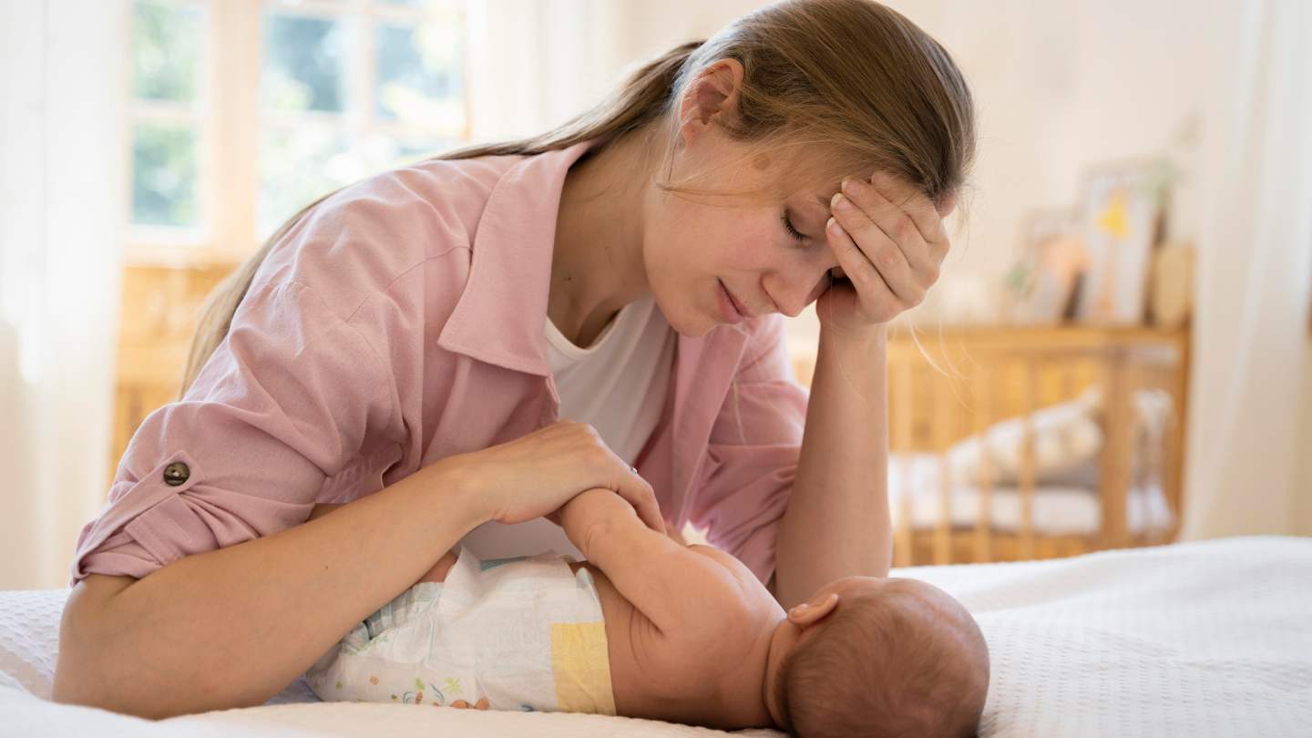 Early Warning Signs of Postpartum depression Every New Parent Should Know